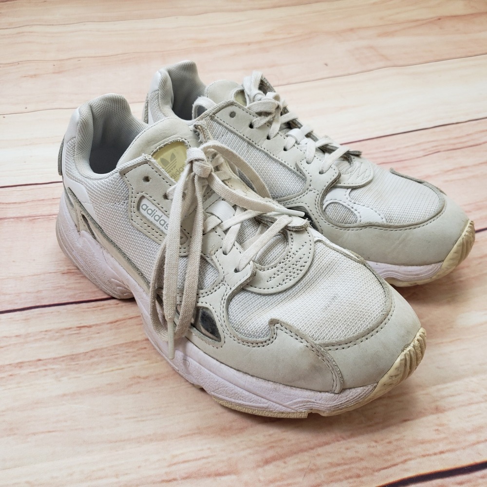 Adidas Falcon Womens Shoes Size 7 Cloud‎ White Chunky Dad Casual Sneakers B28128